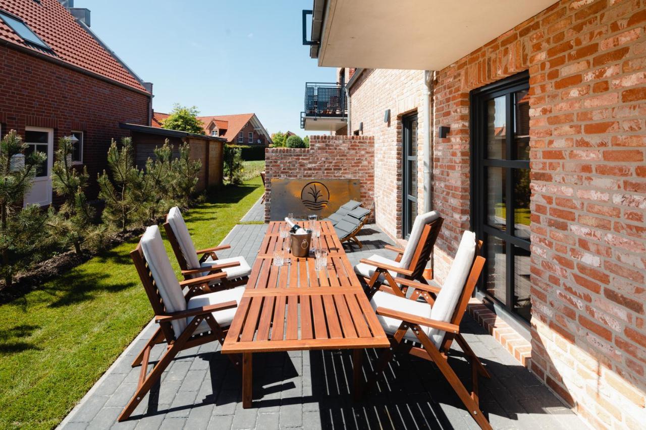 Küsten Suite Süd - seitliche Wasserlage, Terrasse, 70m² Greetsiel Exterior foto
